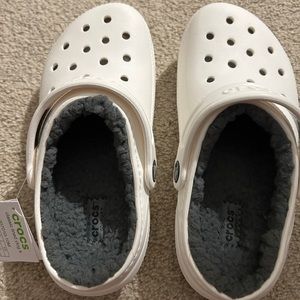 White fleece lined crocs